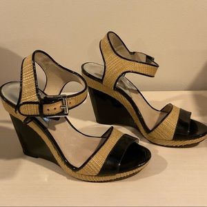 Michael Michael Kors Size 8M Faux Leather Wedge Sandal